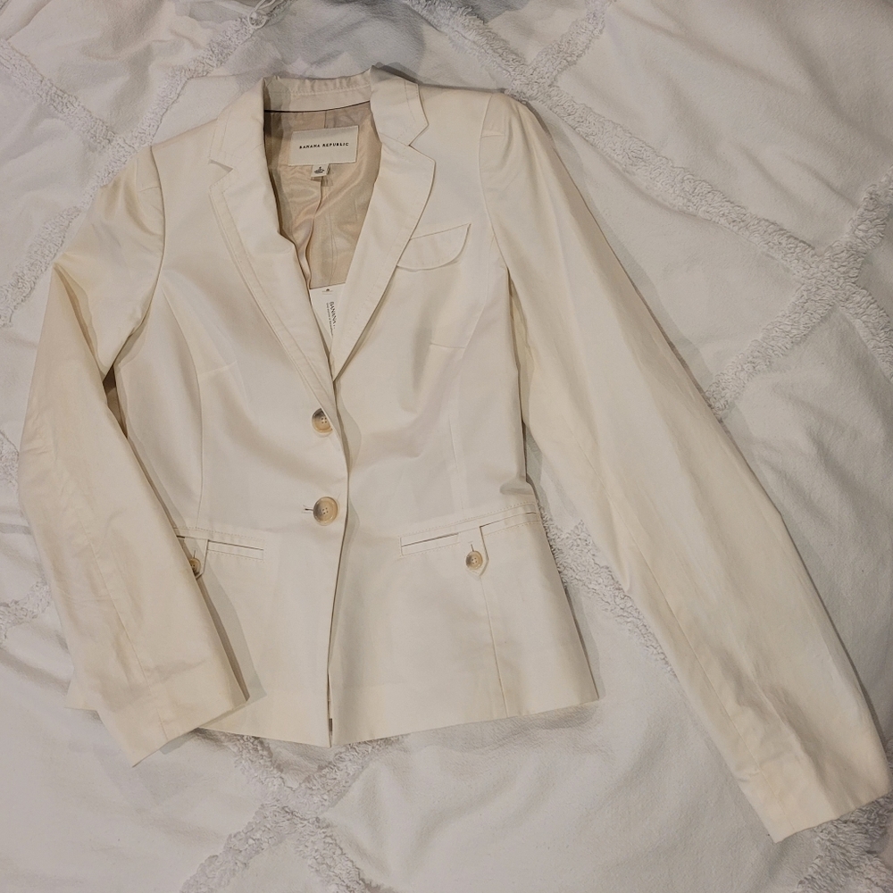 NWT Banana Republic White Blazer Size 4
